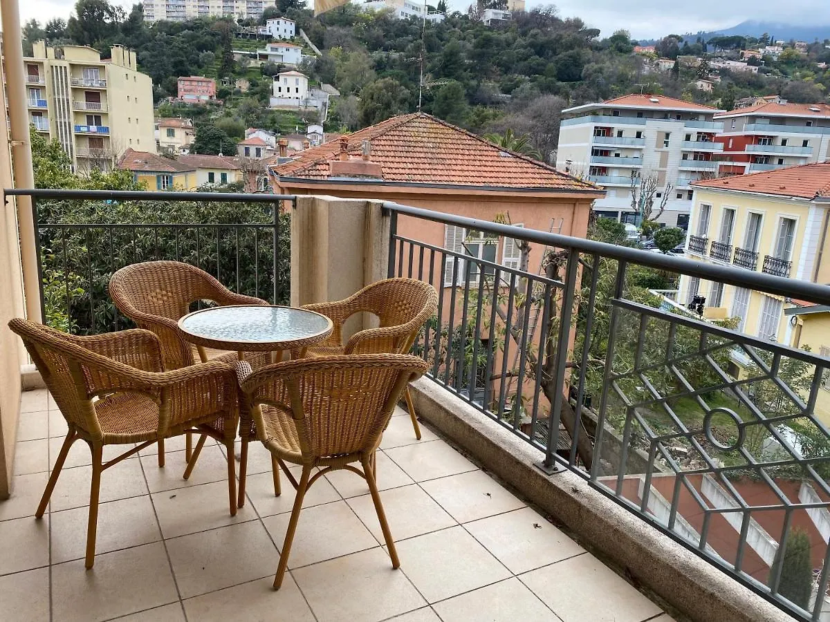 Beau 3 P. Parfaitement Situe Et Place De Parking A Disposition Mentona 0*,  Francja